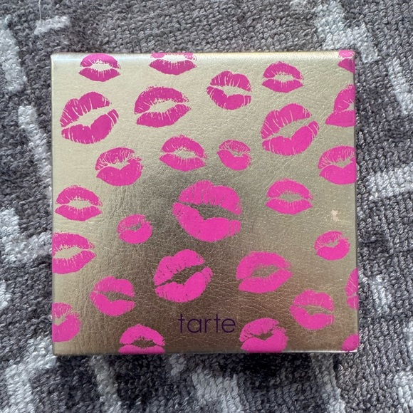 New Tarte Eye and Cheek Palette leave your mark volume II - Picture 4 of 8